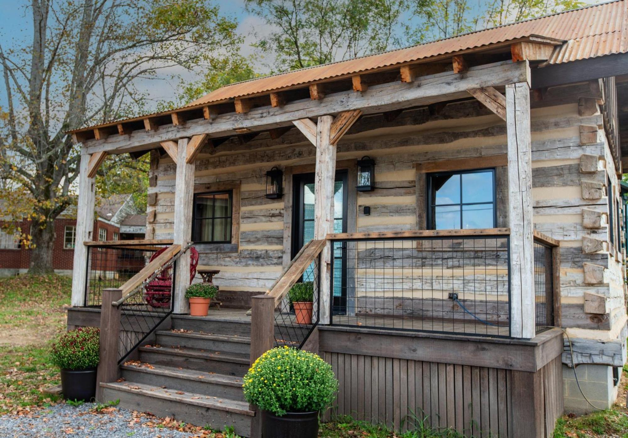 Barnwood Village White Sulphur Springs Kültér fotó